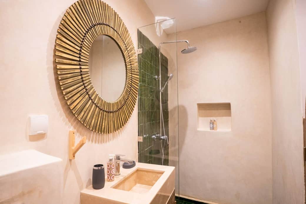 Salle d'eau/WC de la chambre 1