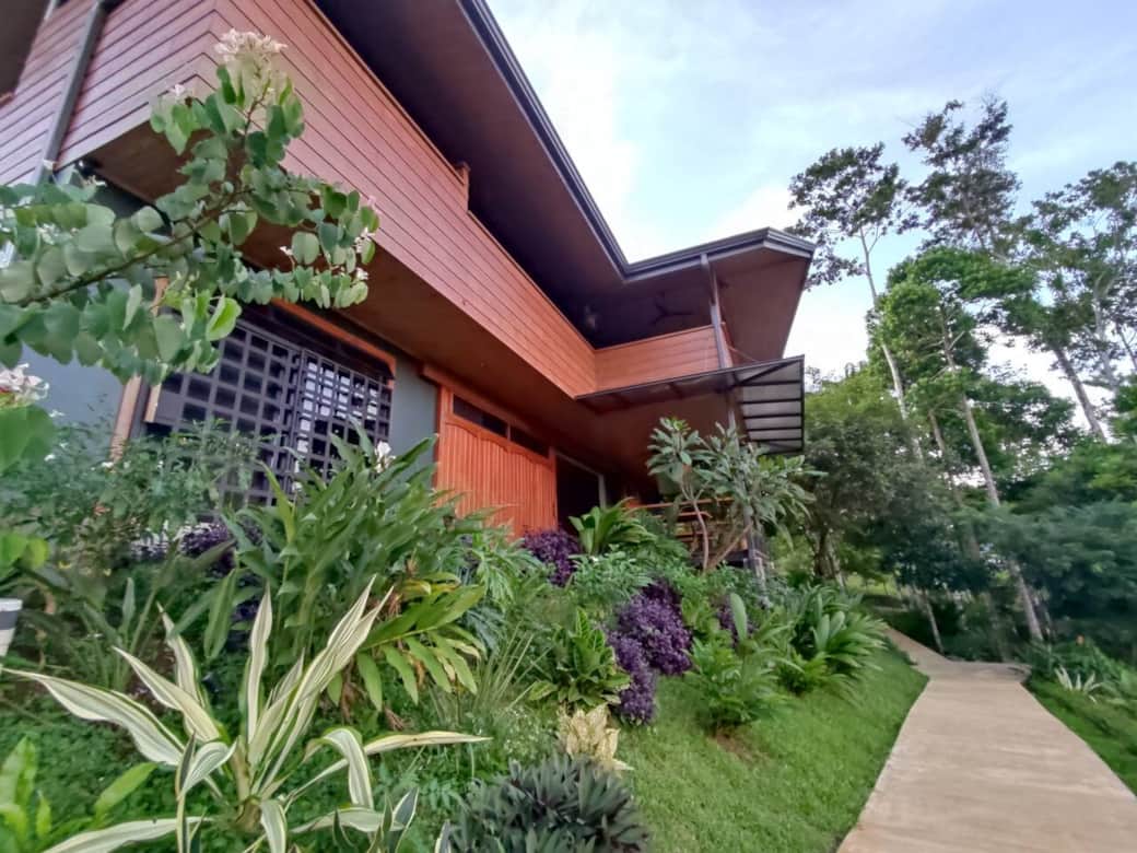 Path to swimming pool area