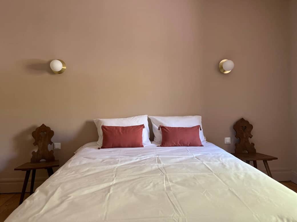 Etage - Chambre 2 - Lit 160x200 Etage - Chambre 2 - Lit 160x200