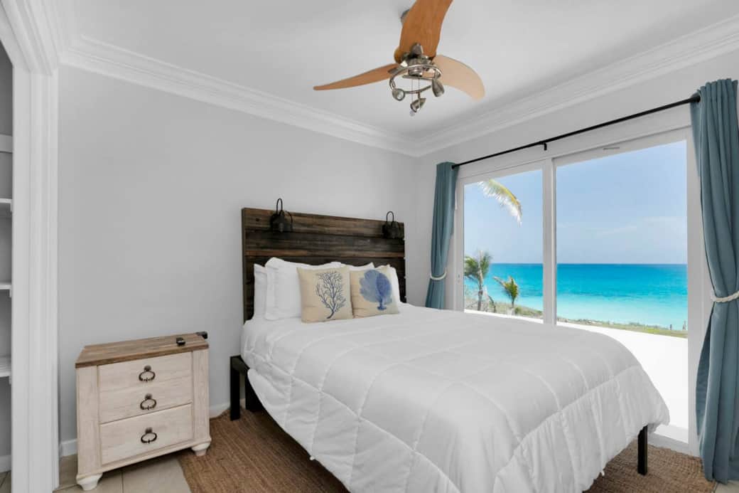 Queen Bedroom