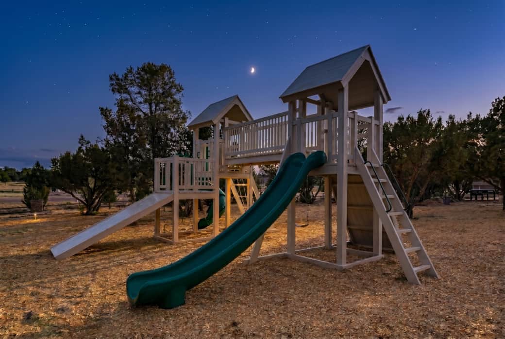 RR Playset3