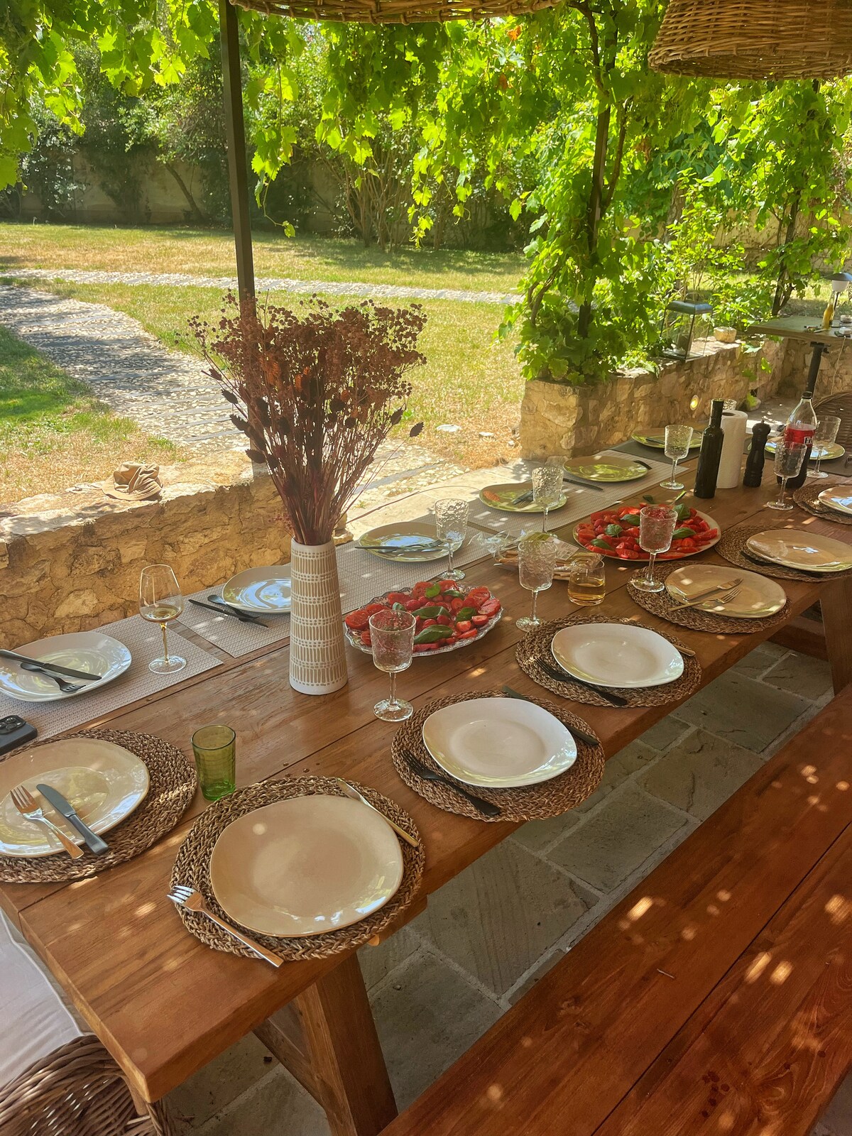 Provençal farmhouse & padel court swimming pool AC