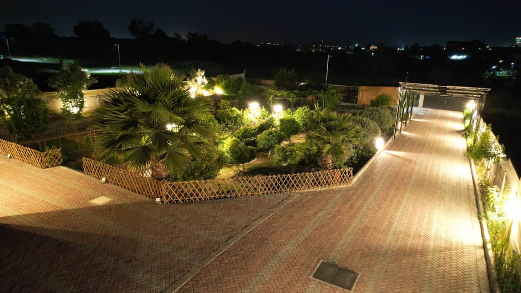Exterior Night (9)