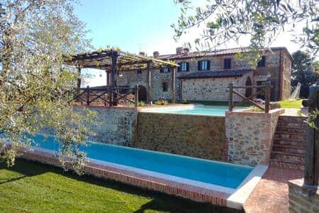 Long swimming pool ideal for relaxing and lap swimming