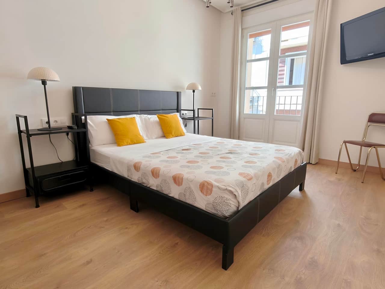 Dormitorio 1_cama 150 cm