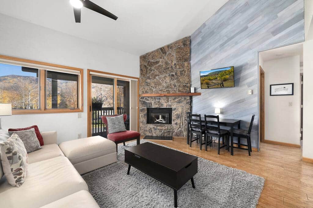 Steamboat Dream Vacation - The Pines Condominums 