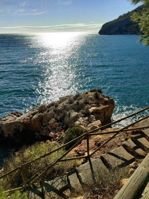 Acces to private beach
