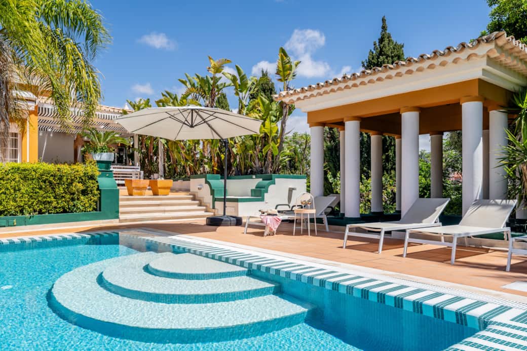 PISCINA DIR