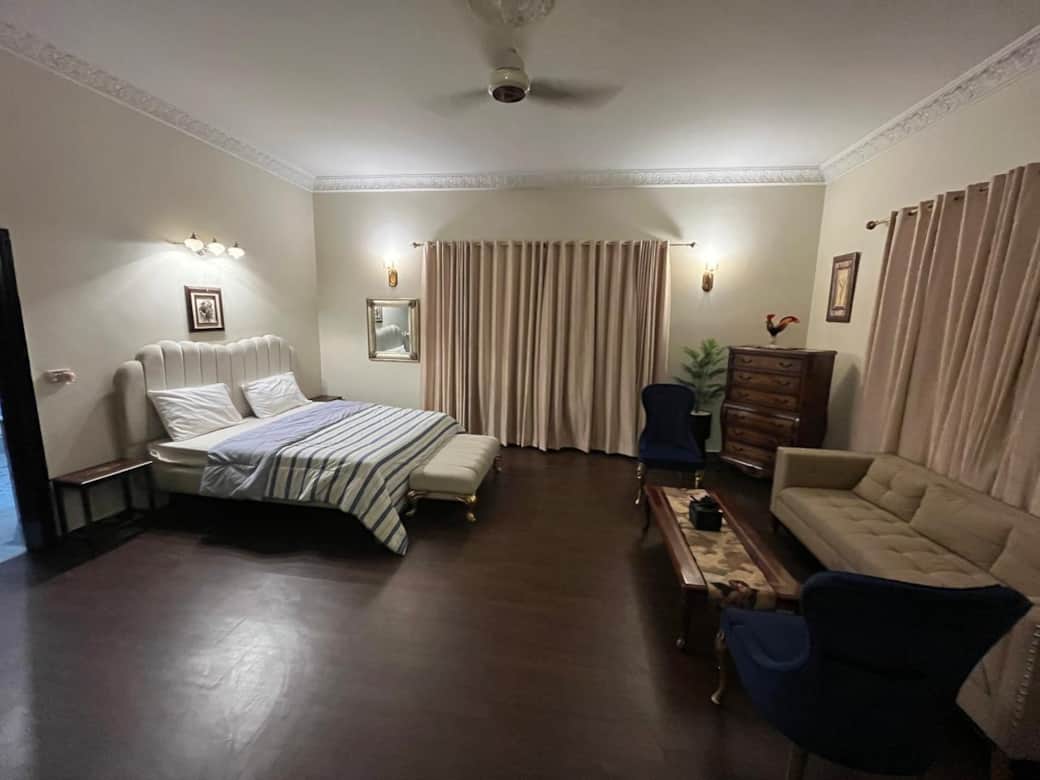 Bedroom-1 (5)