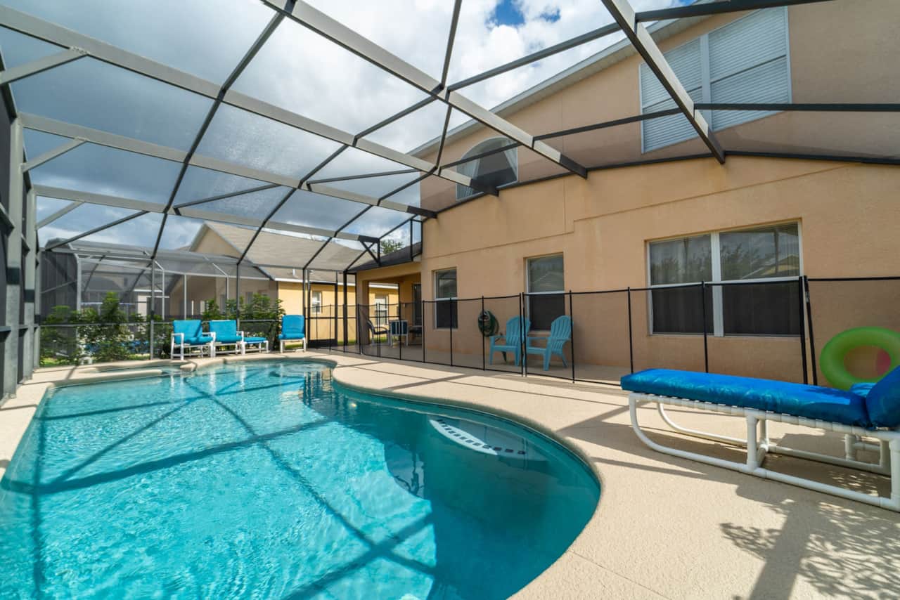 Your own private swimming pool