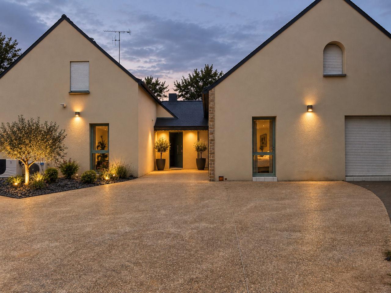 MAISON ARRIVEE