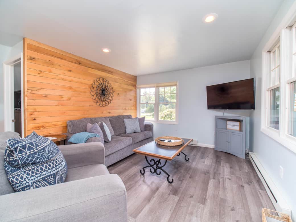 5365 Meadows Rd (1 of 32)