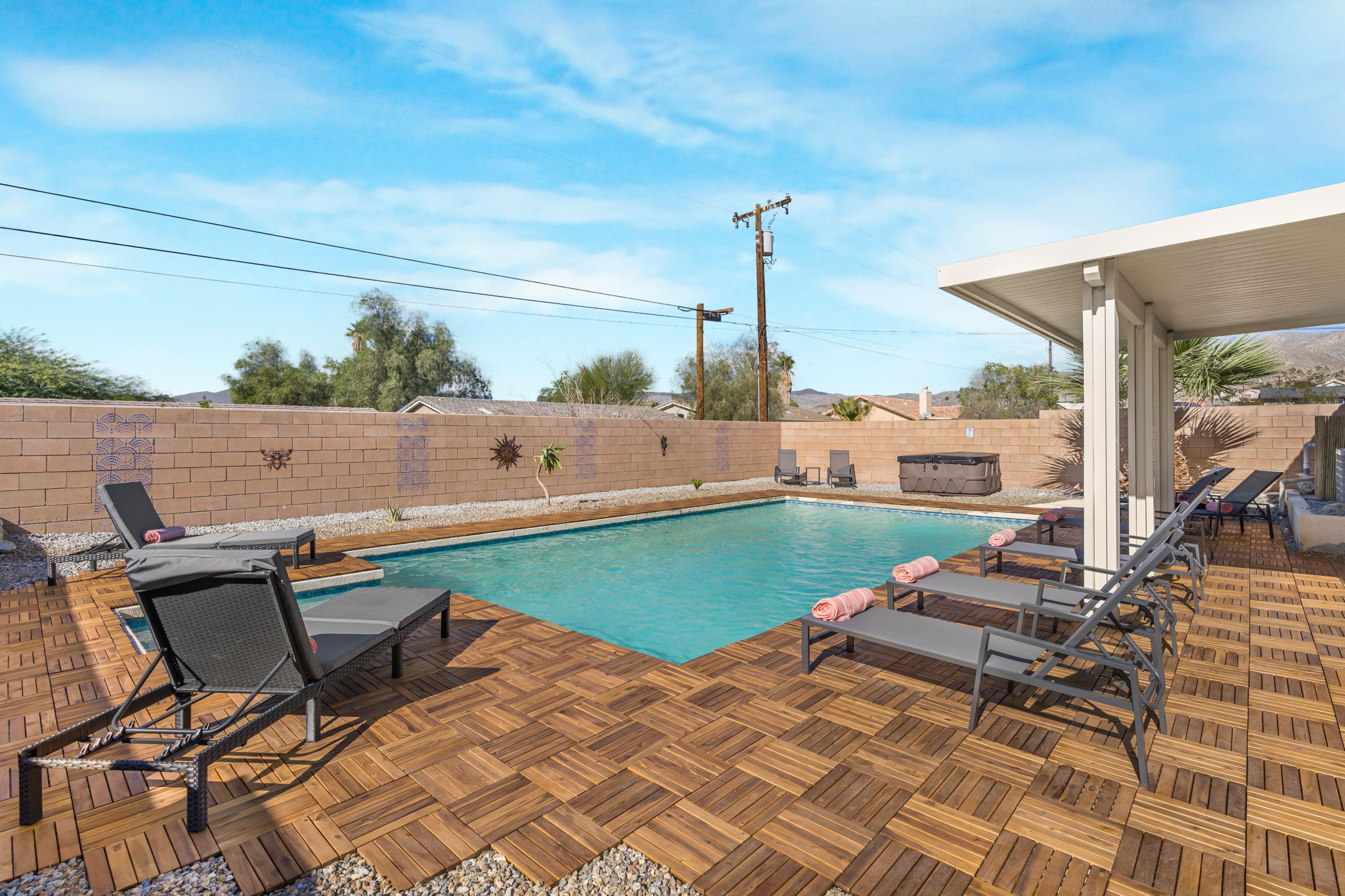 Music Oasis: Pool/Spa, Basketball, Arcade, Central