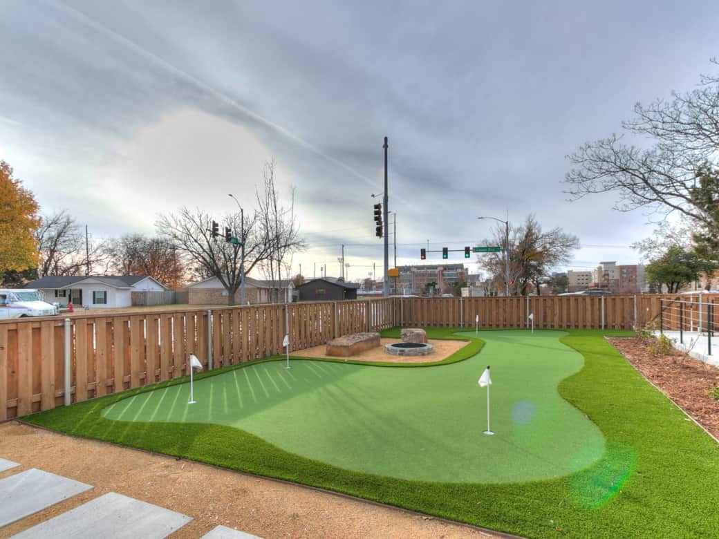 3-web-or-mls-501 E Brooks St-4 3-web-or-mls-501 E Brooks St-4