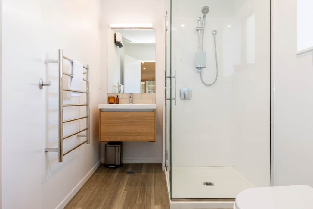 Ground floor private ensuite.