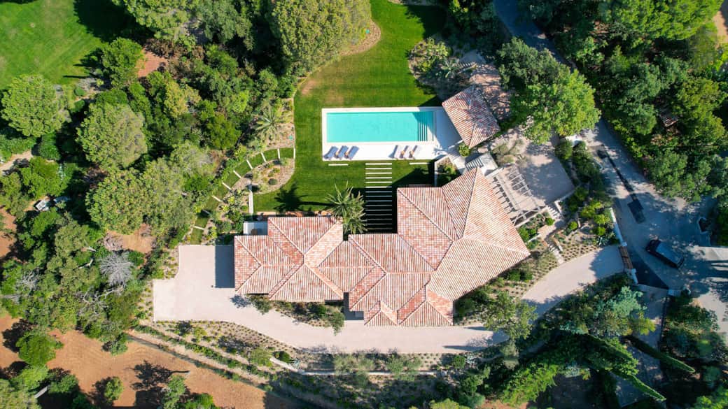 Cote dazur crete de lay 12132762263e4c4f5139f35.15601470