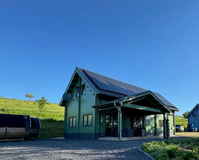 Wagenhausen eifel duitsland vakantiehuis groen voorkant