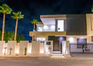 Villa luxe Élégante, Piscine chauffée privée, Jeux — photo 11
