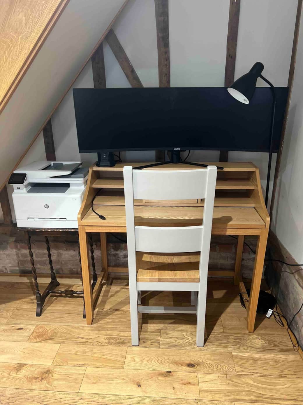 Dedicated work station 