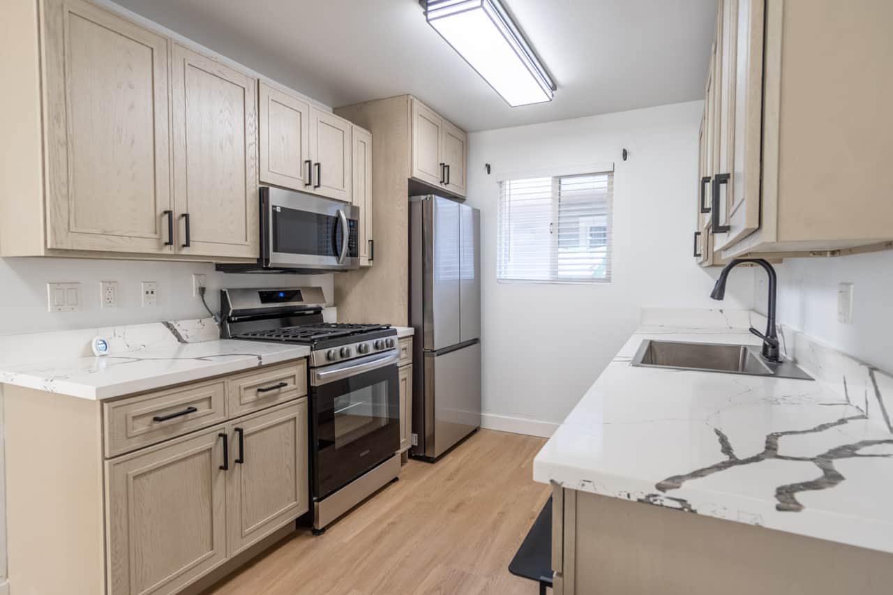 NEW Kitchen