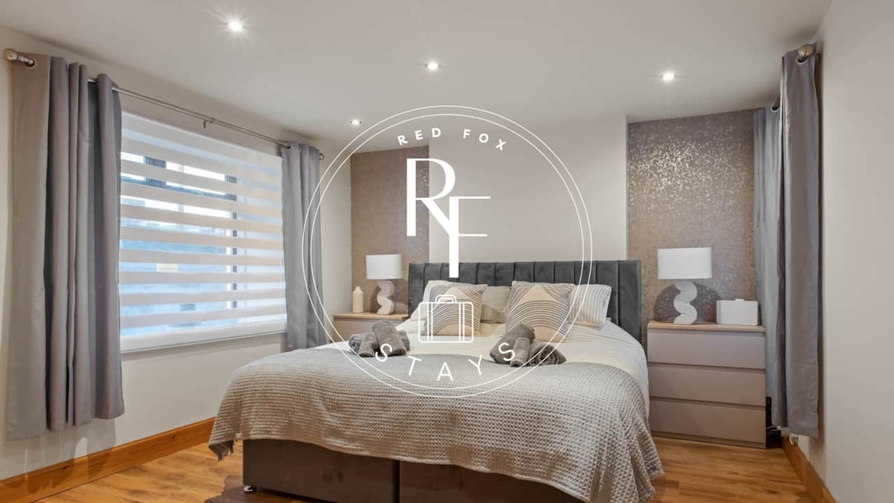 Bedroom 1 - Super King with Smart TV