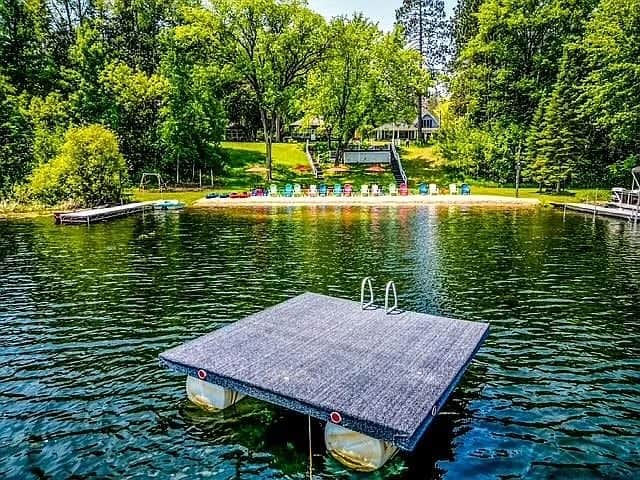 Pine Crest - Floating Dock
