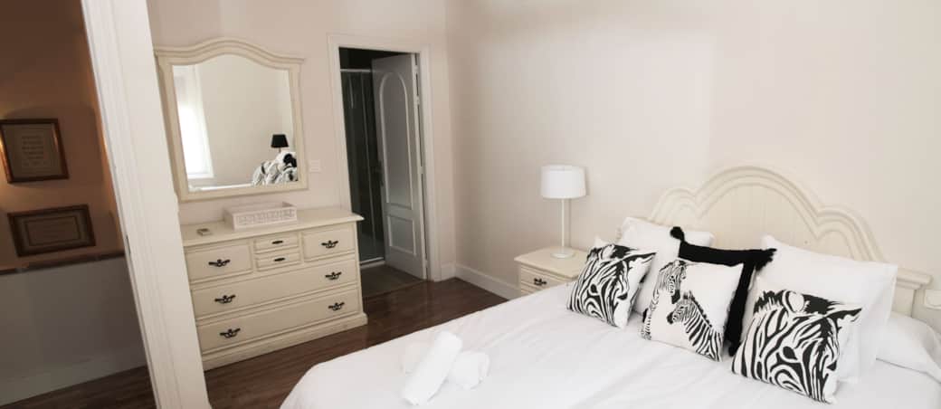 Habitacion con baños privado