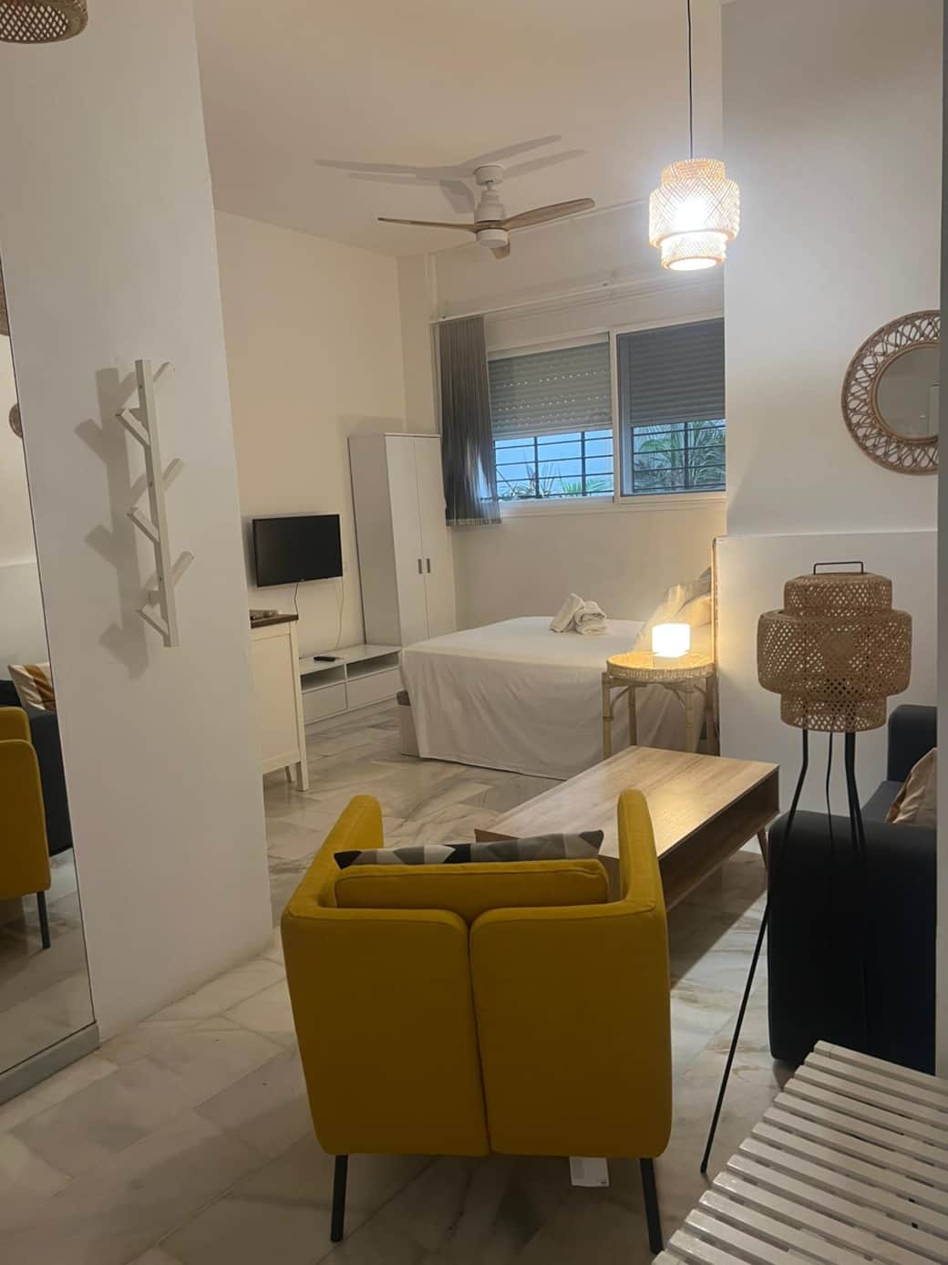 PHOTO 2025 10 01 18 26 59