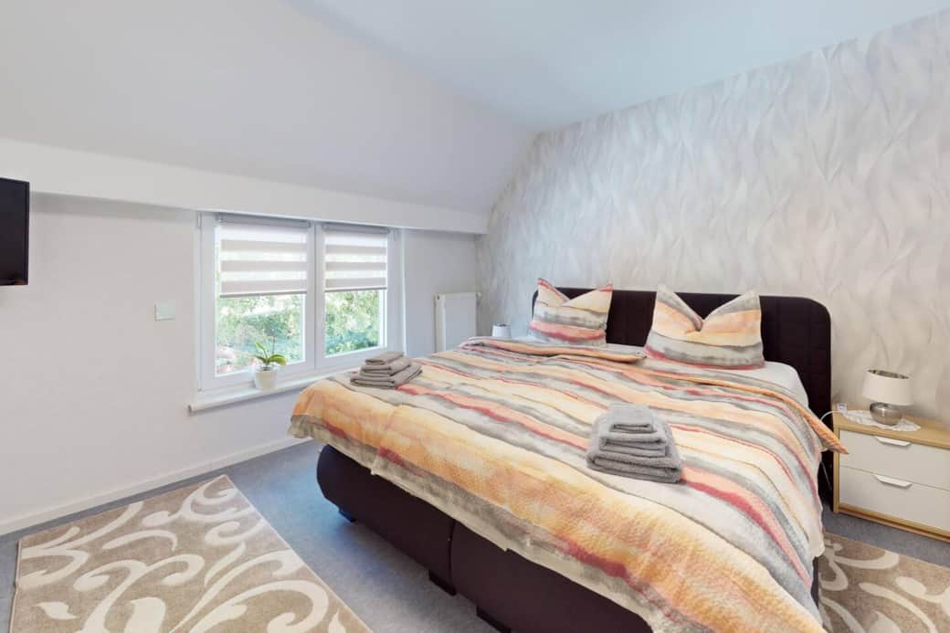 27d5e49b 73a1 4cad ae40 51e3588efc1d