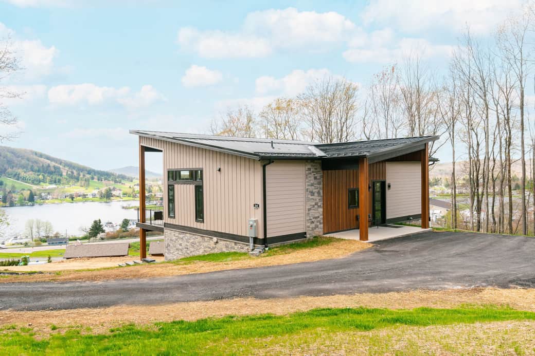 Exterior Entry