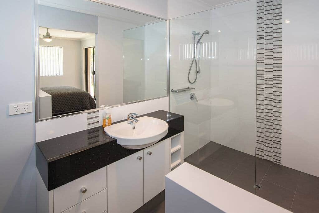 Ensuite bathroom
