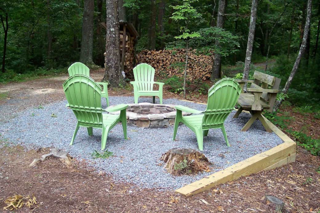 Outdoor firepit