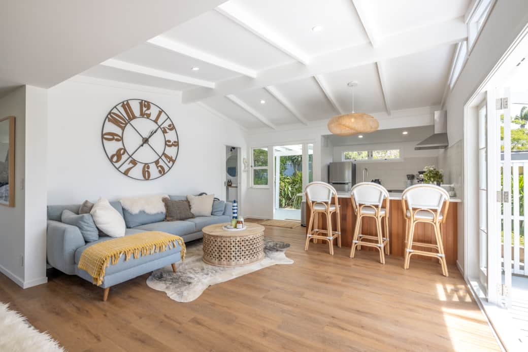 Light-filled living designed for relaxed island stays