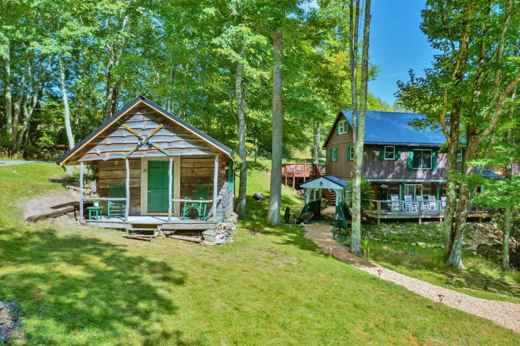 2 Cabins & Entire Acre To Enjoy!