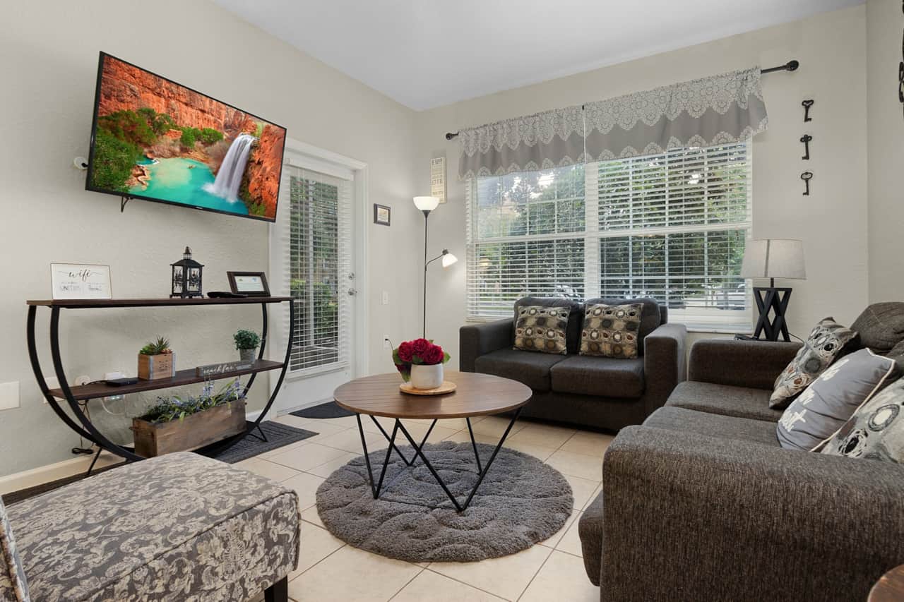 Welcome to Del Boca Vista in Windsor Hills resort