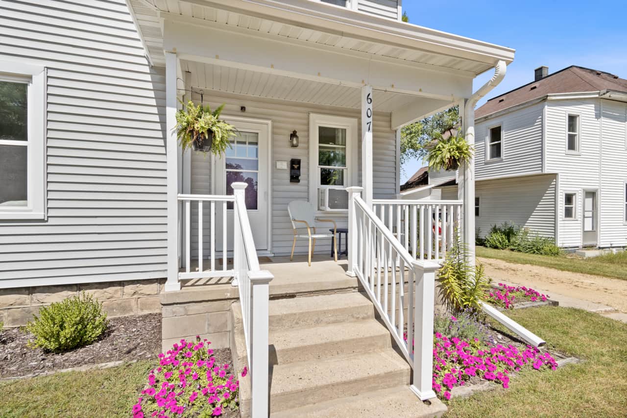 607 Franklin Street-24