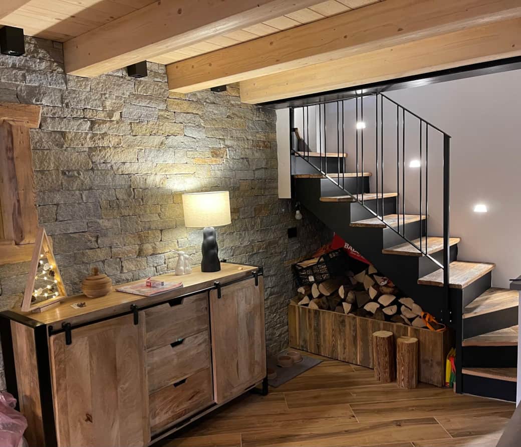 Living Area Living Area