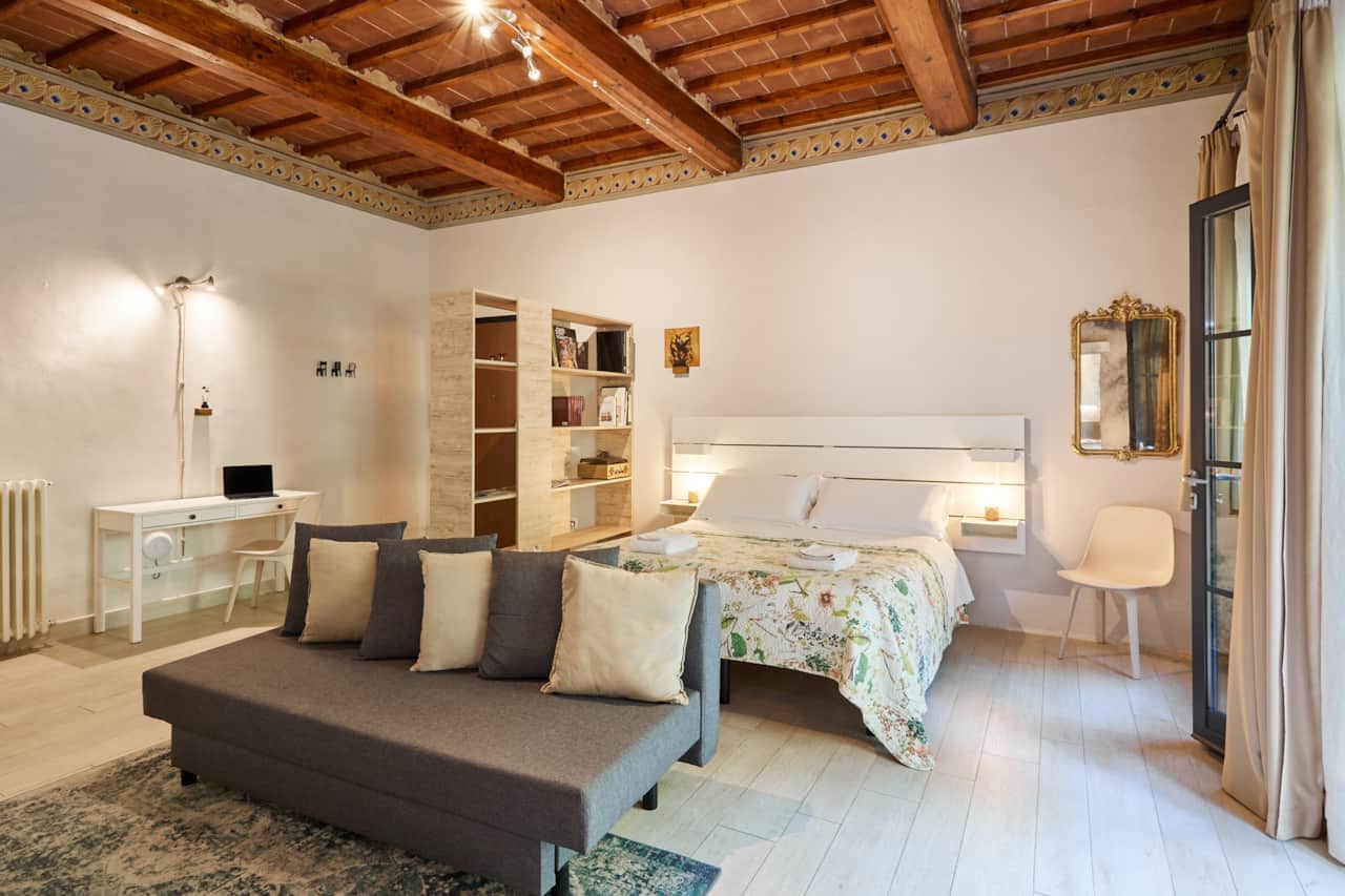 Room-living room