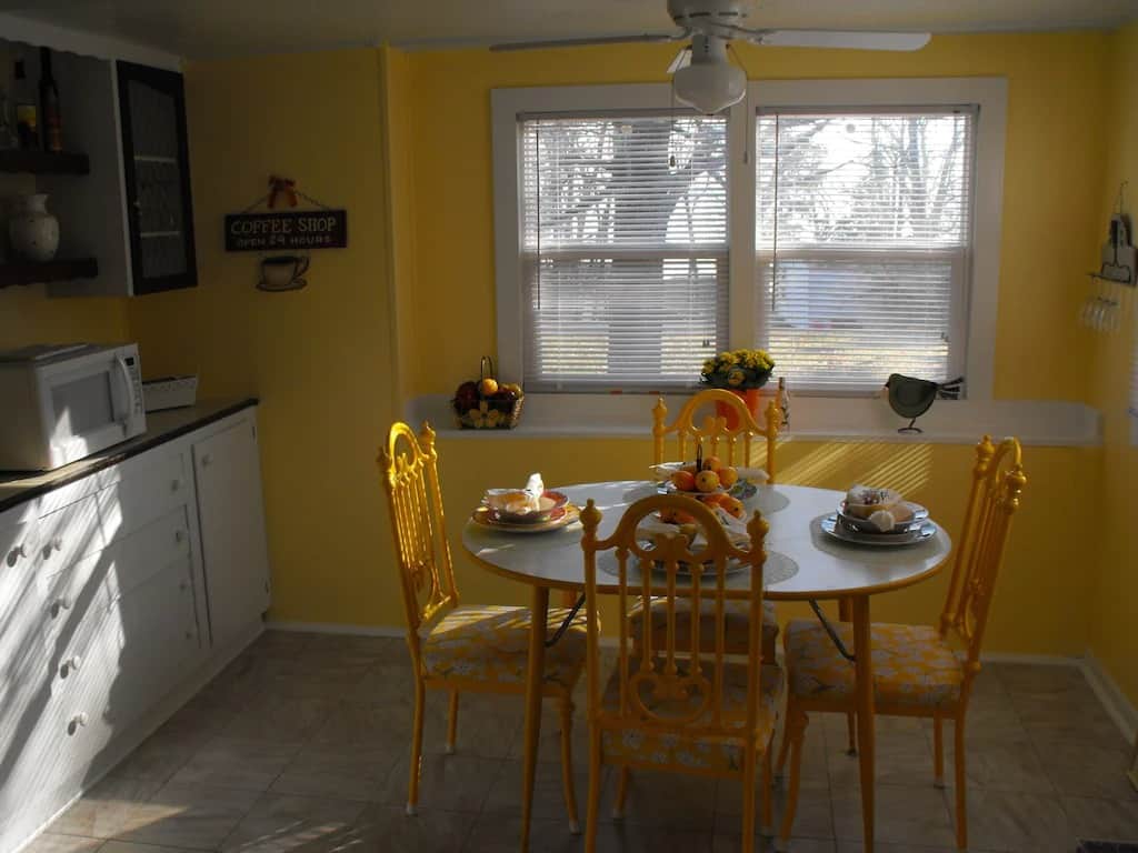 WF - kitchen - table_6_11zon WF - kitchen - table_6_11zon