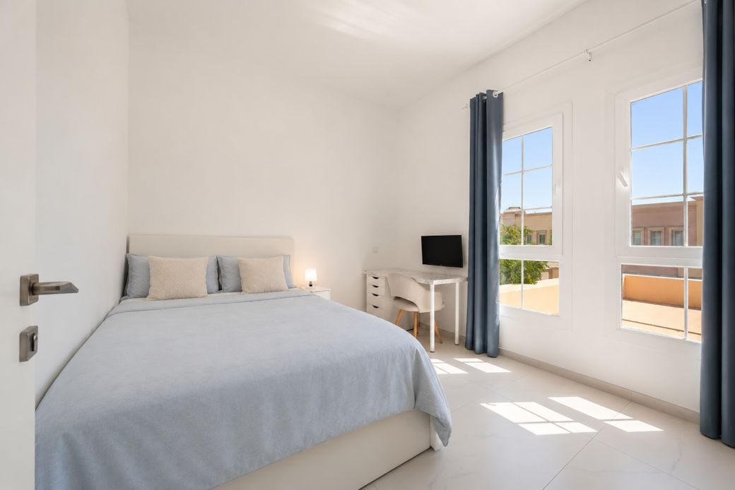 Enhanced Springs Bedroom 1er