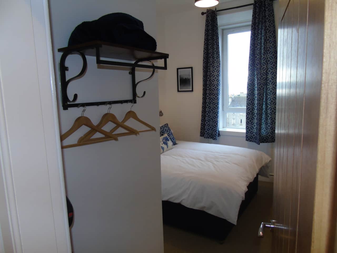 King Bedroom (Sea View)