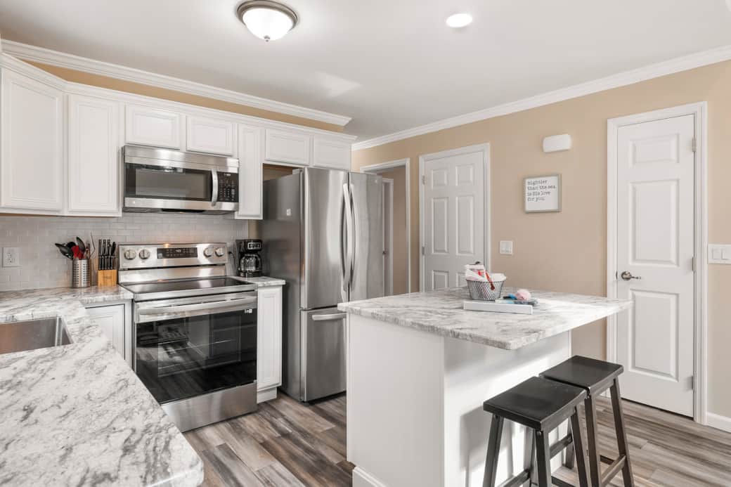 Full kitchen with granite countertops