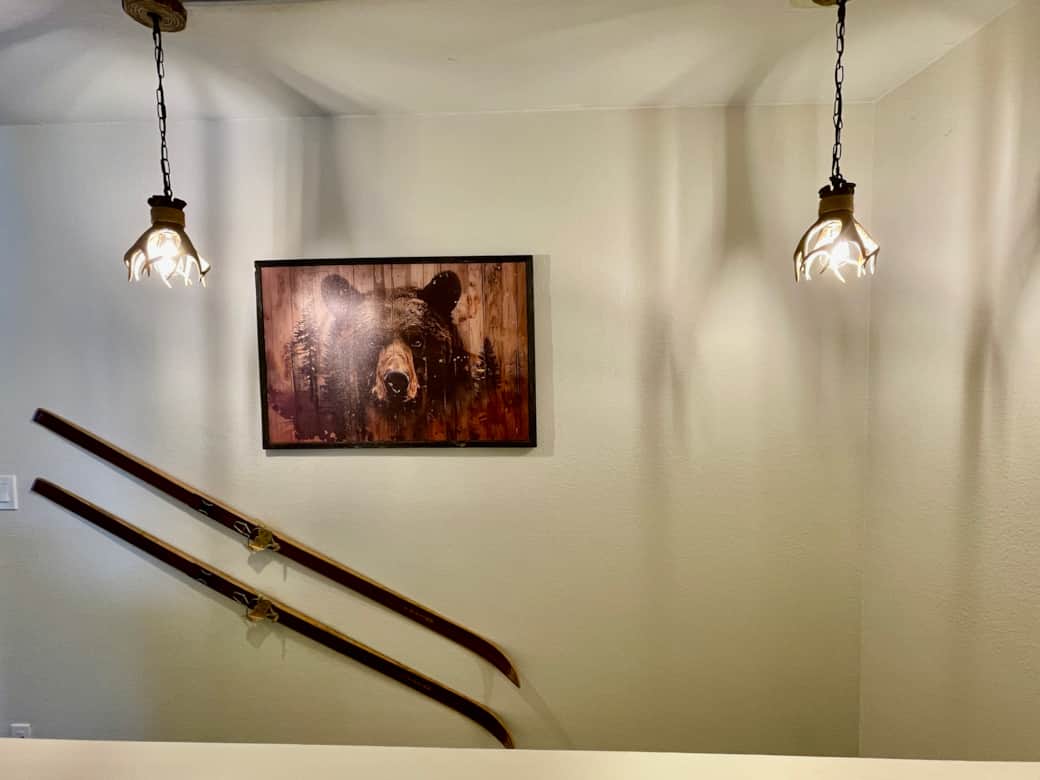 Main Level- Entryway Staircase