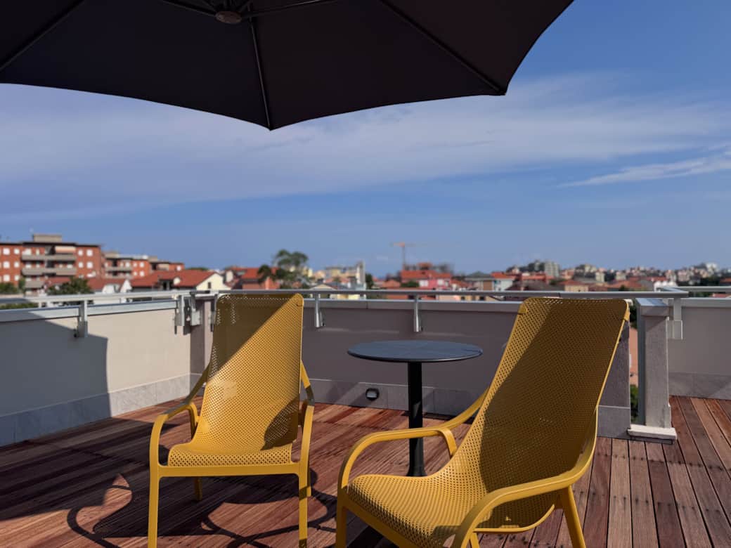 Il Niro Terrace 3