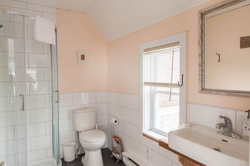 Private Ensuite Private Ensuite