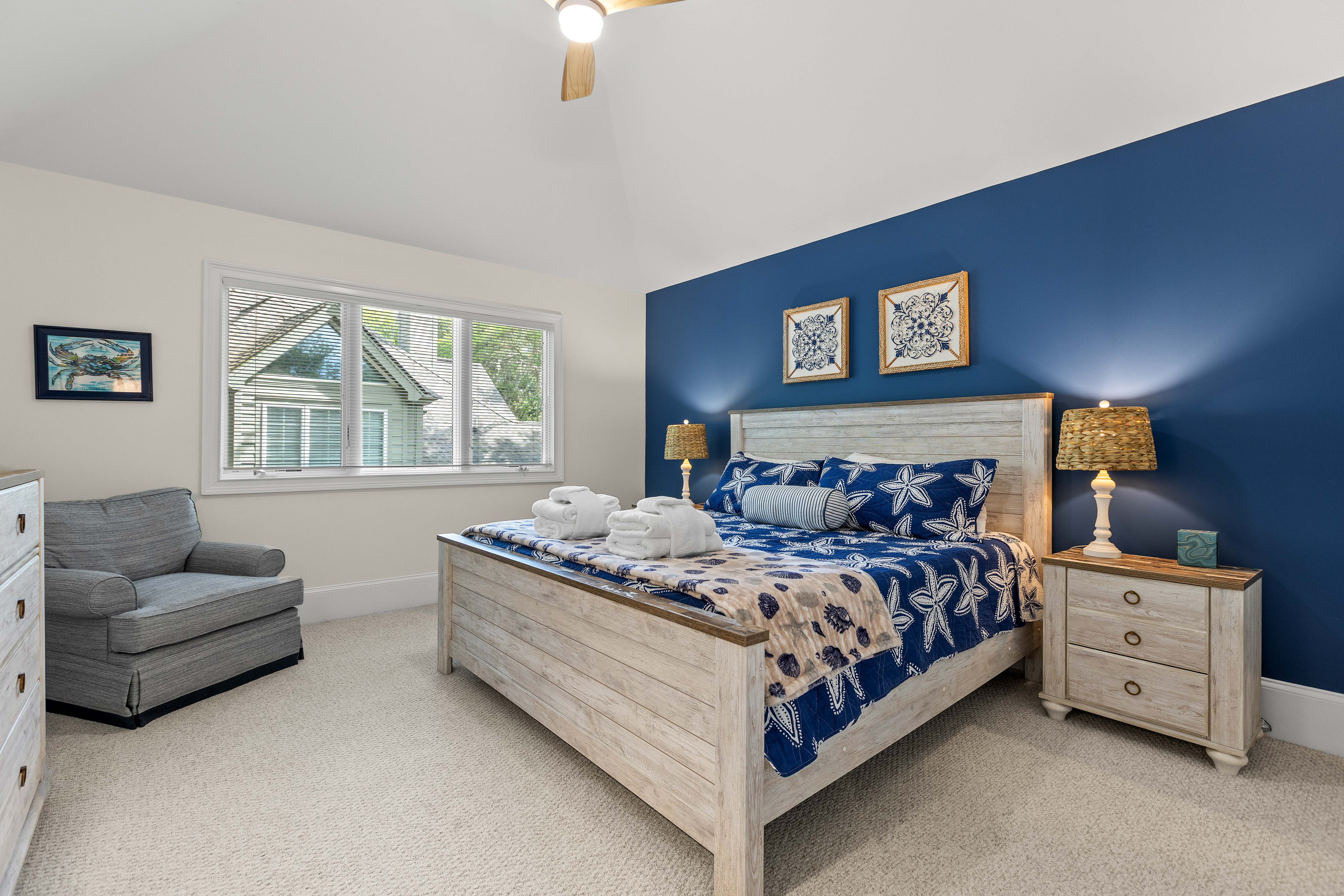 King Bedroom 1 (second floor)