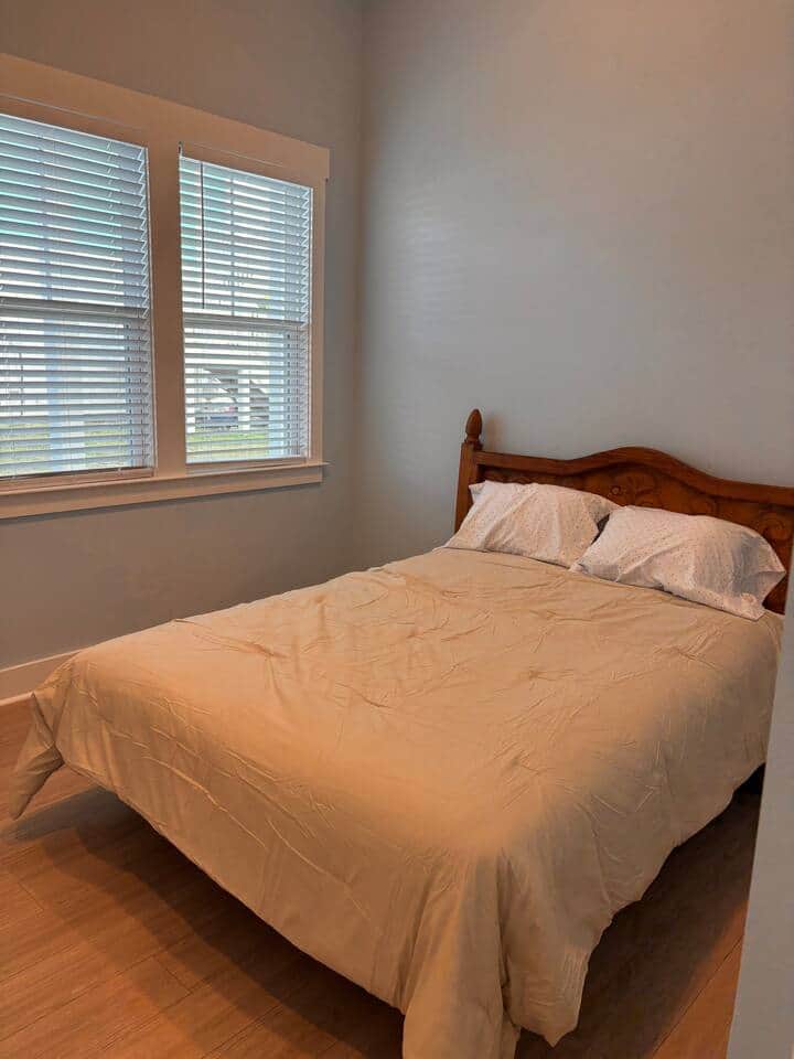 Bedroom with queen-sized bed