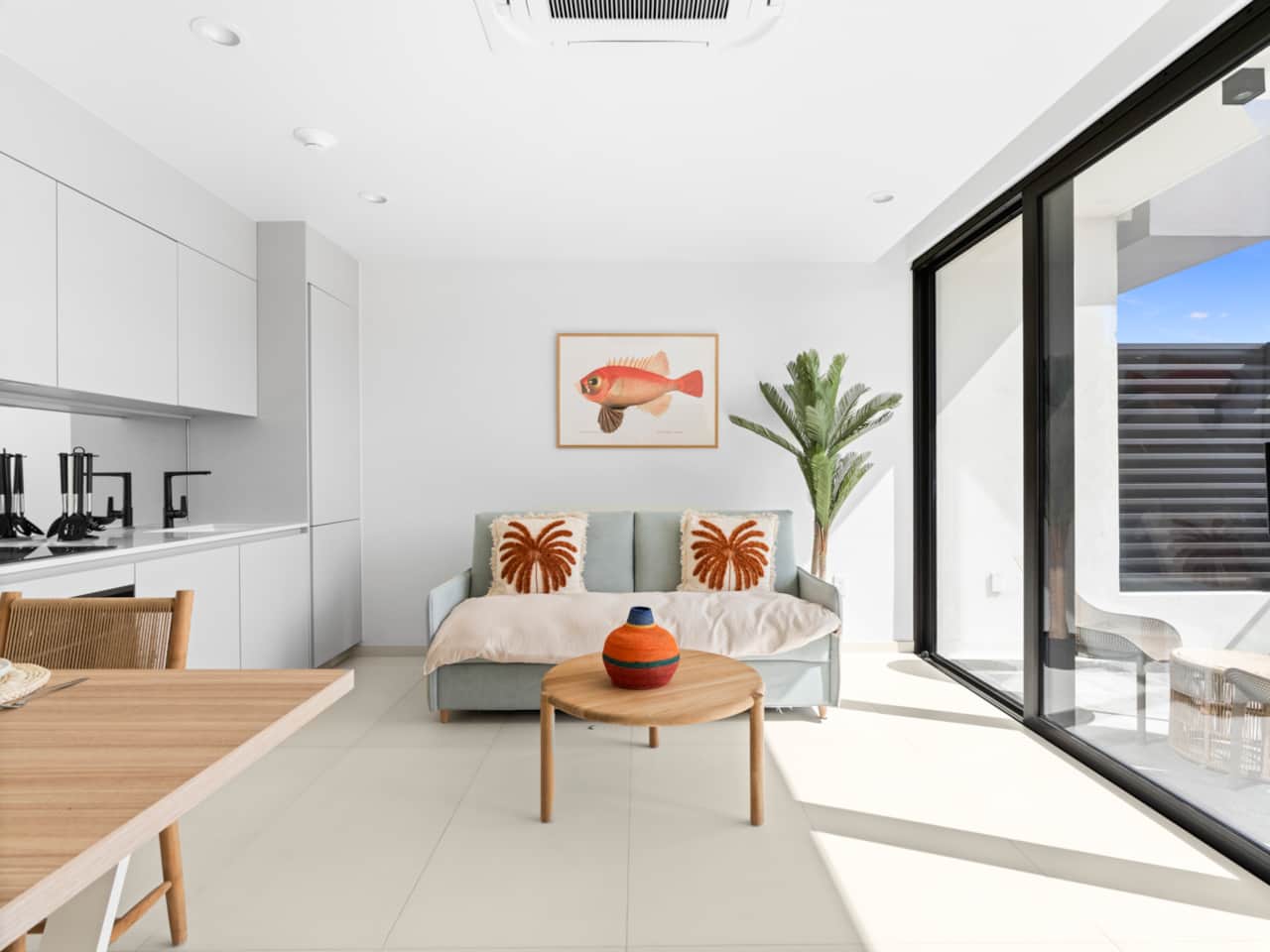 Living Room+Kitchen