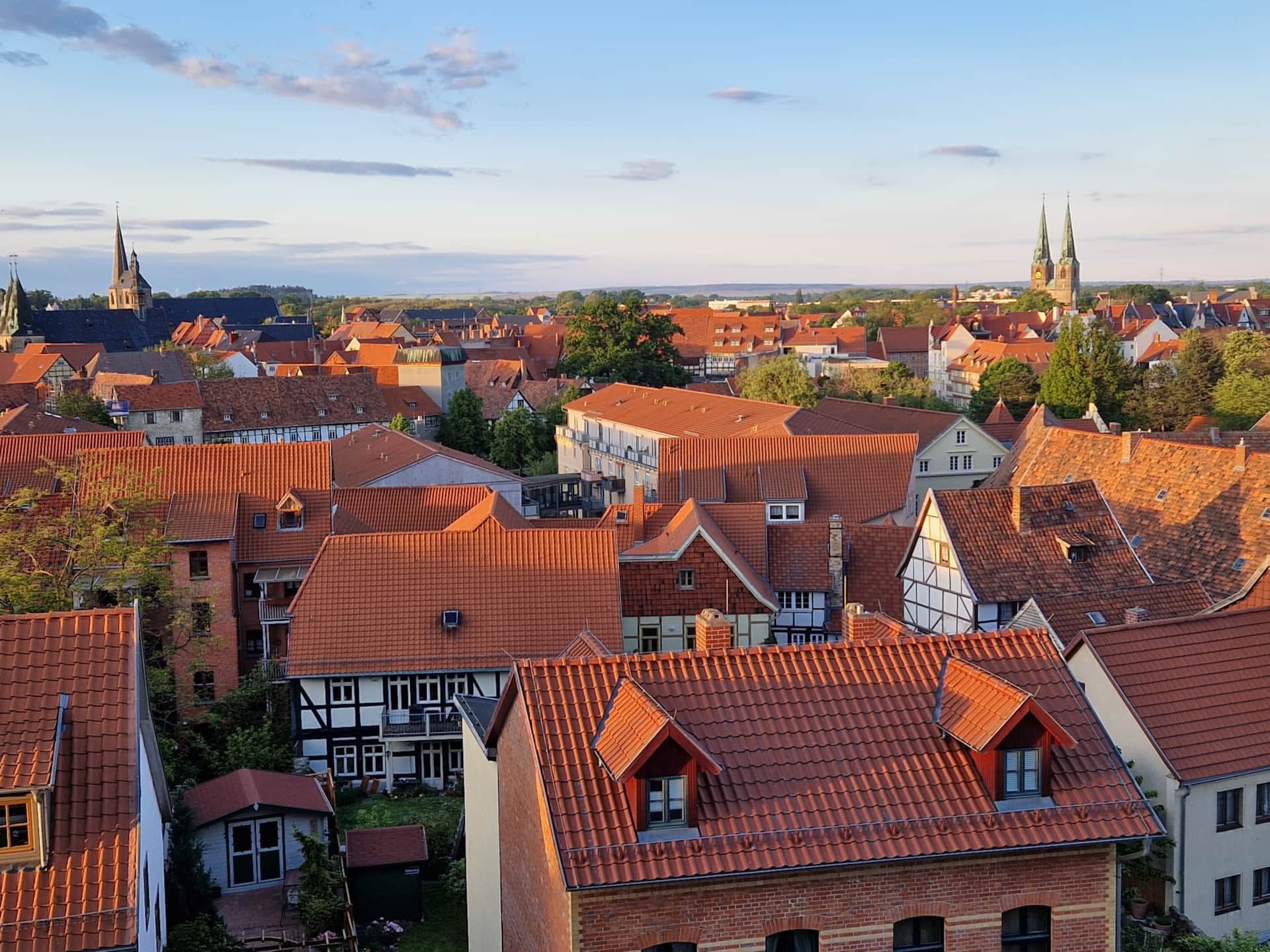 Blick auf die Quedlinburger Altstadt vom Schlossplateau