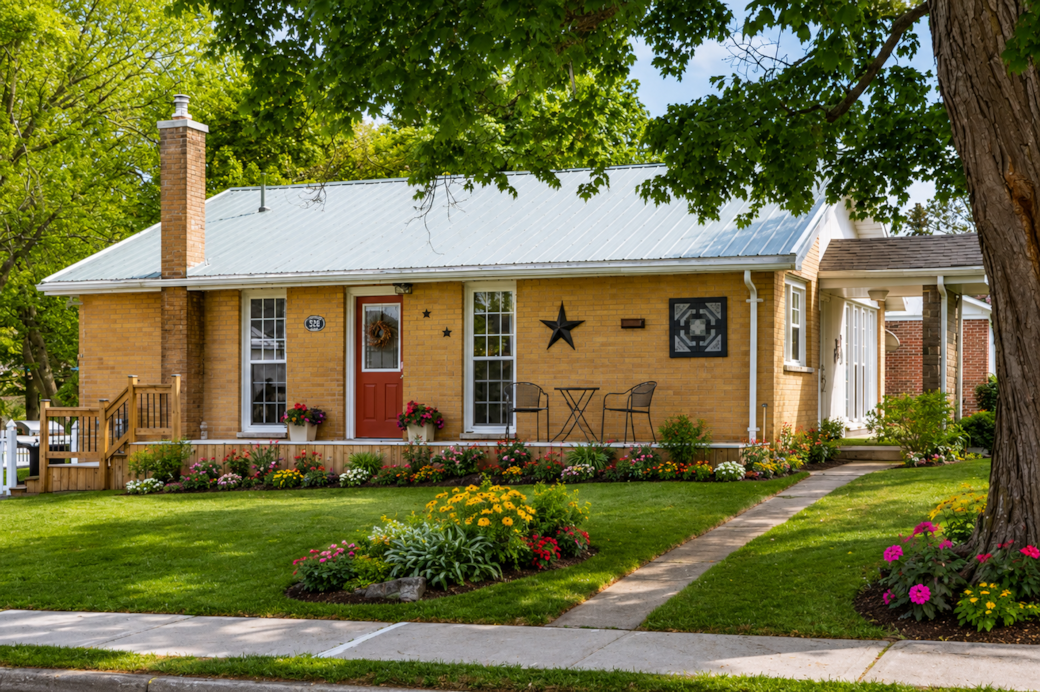 House Front - Charming Picton home on a peaceful street within walking distance of downtown restrura